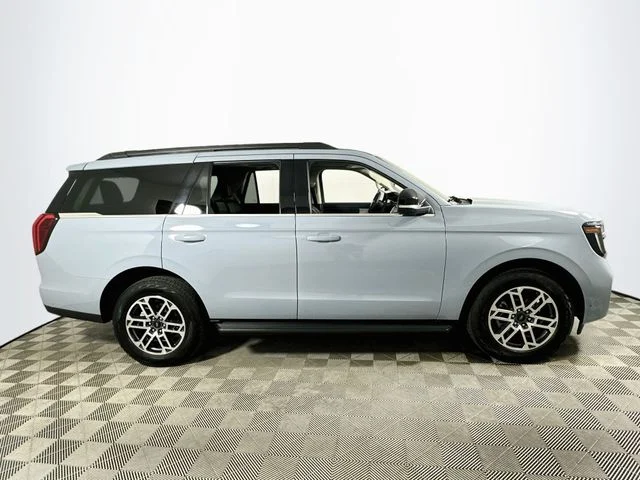 Certified Pre-Owned 2025 Ford Expedition Active