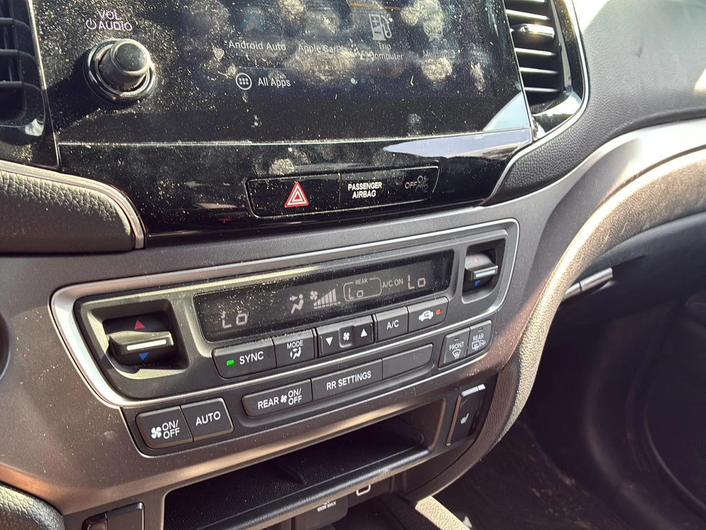 Used 2023 Platinum White Pearl Honda EX-L image 4