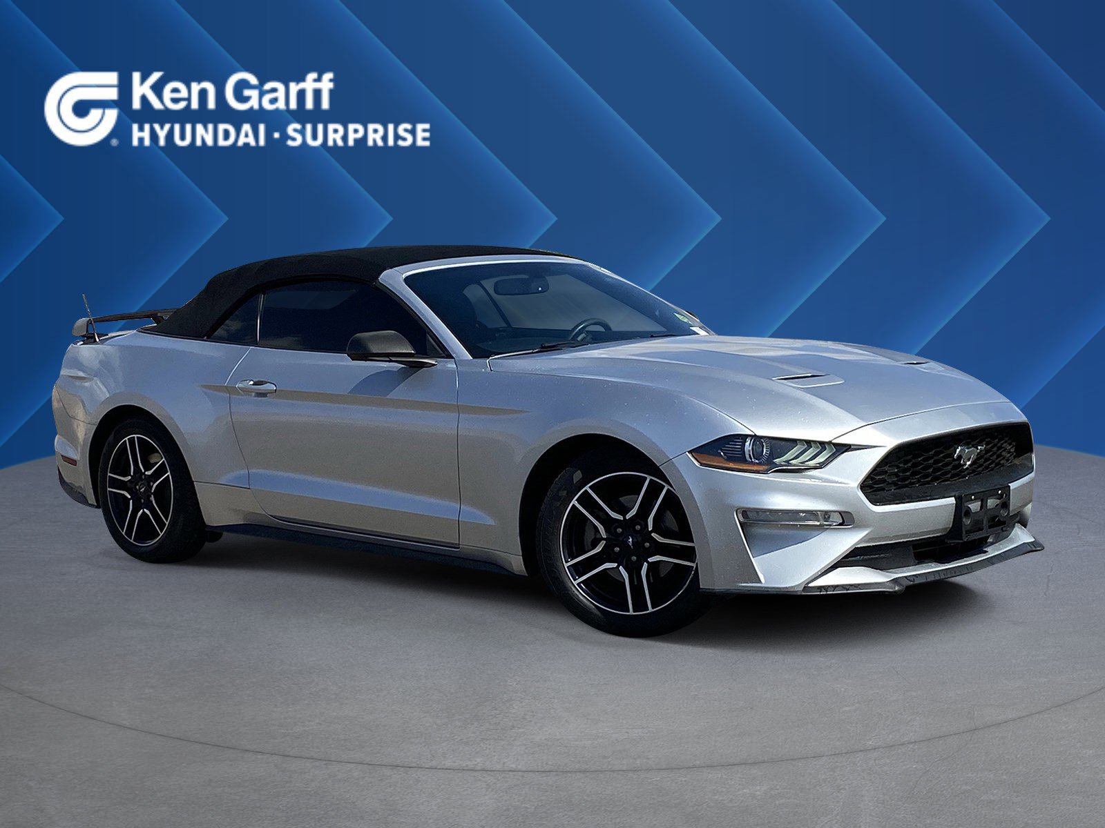 2019 Ford Mustang EcoBoost Convertible Premium's photo