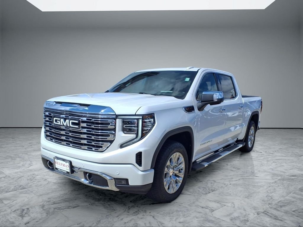 Used 2024 White GMC Denali image 3