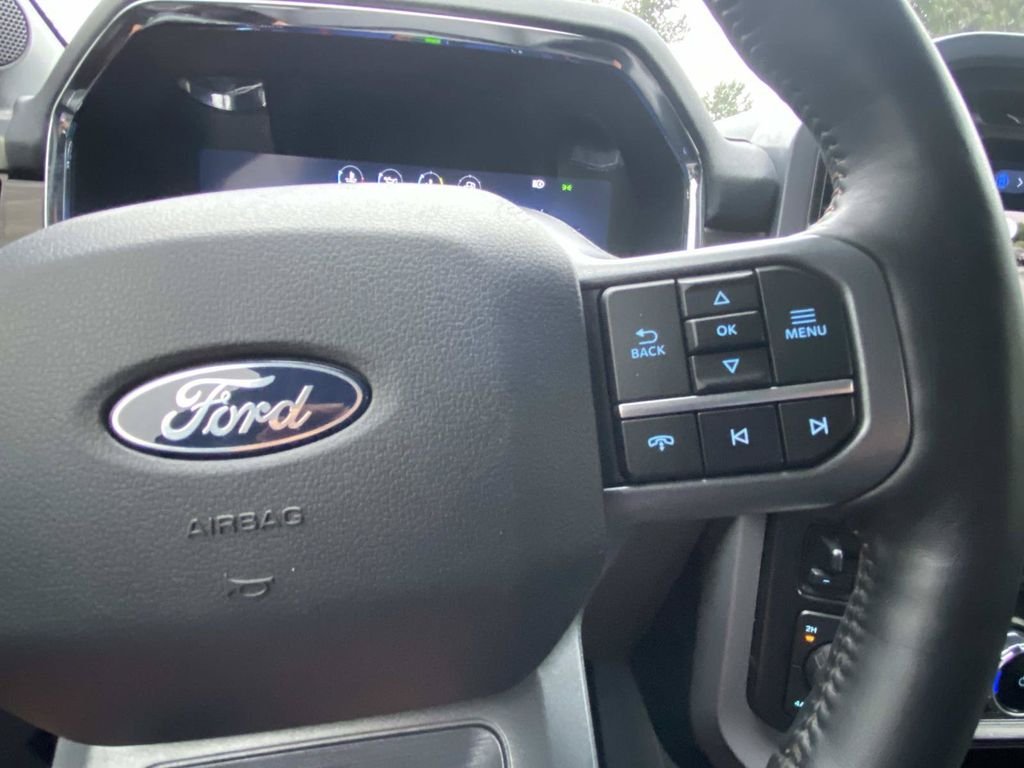 Certified Used 2024 Oxford White Ford Lariat image 34