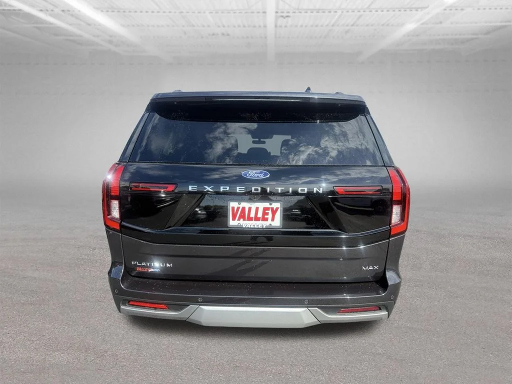 New 2026 Dark Matter Gray Metallic Ford MAX Platinum® image 4