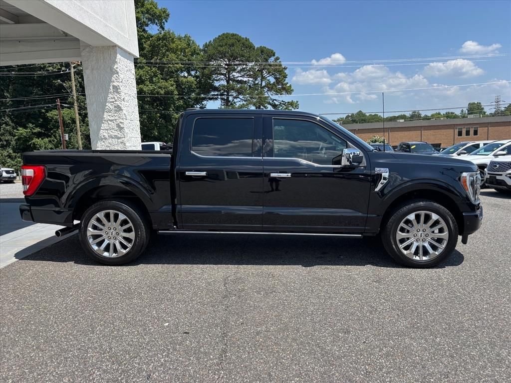 Used 2023 Black Metallic Ford Platinum image 20