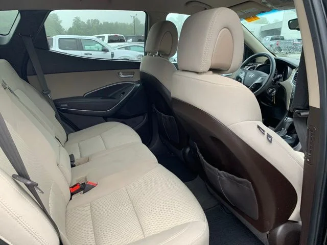 Used 2017 Black Hyundai 2.4 Base image 12