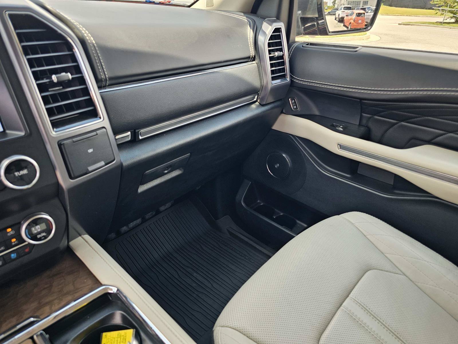 2021 Ford Expedition Platinum - Photo 29