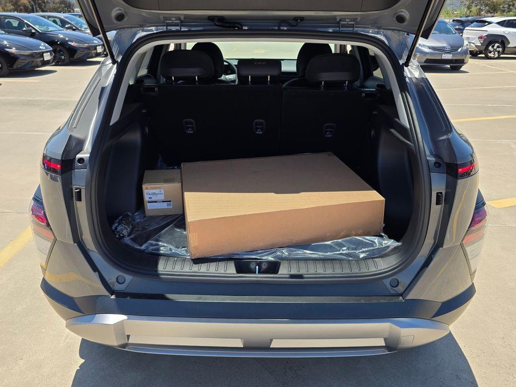New 2026 Gray Hyundai SEL Premium FWD image 10