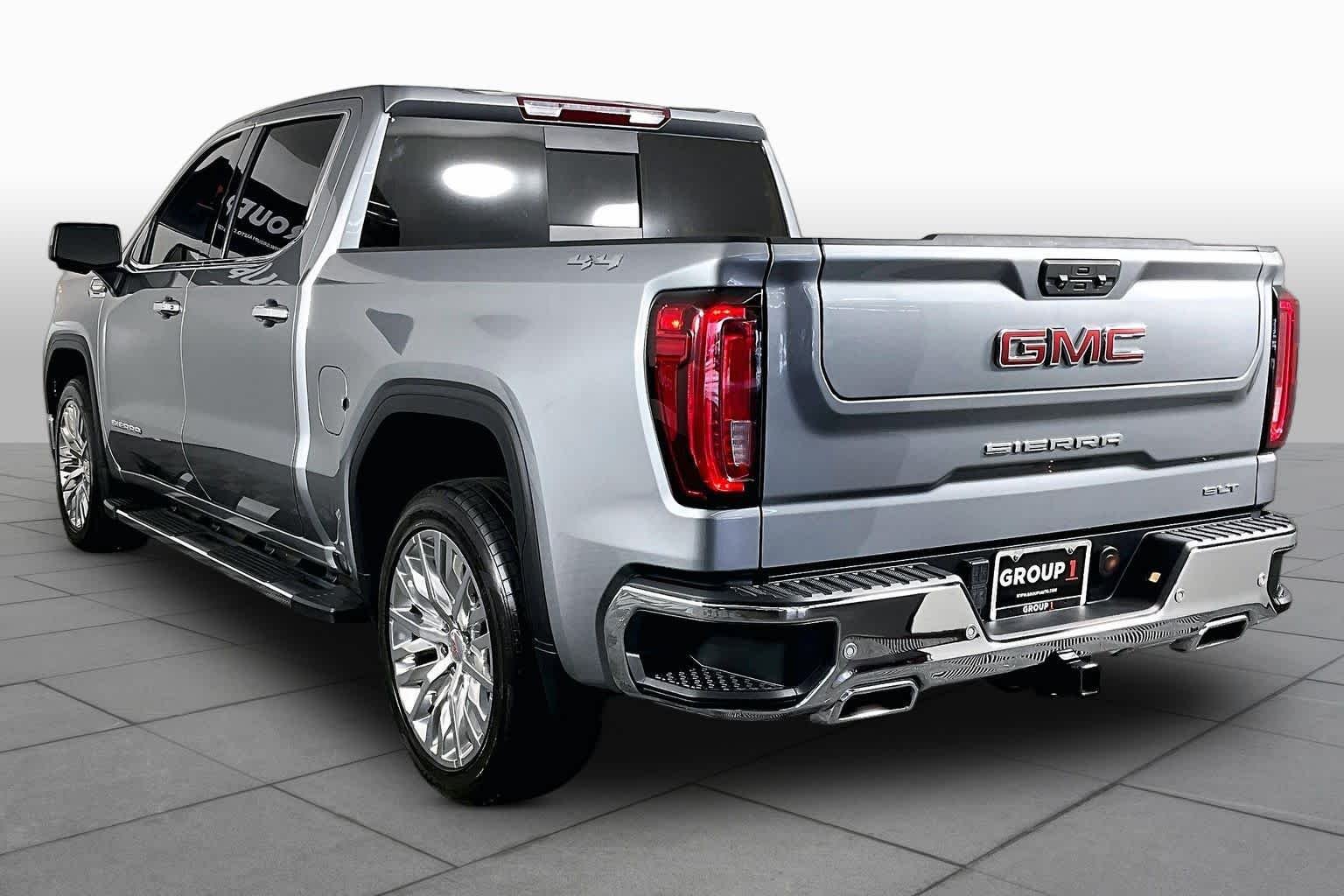 Used 2023 Sterling Metallic GMC SLT image 12
