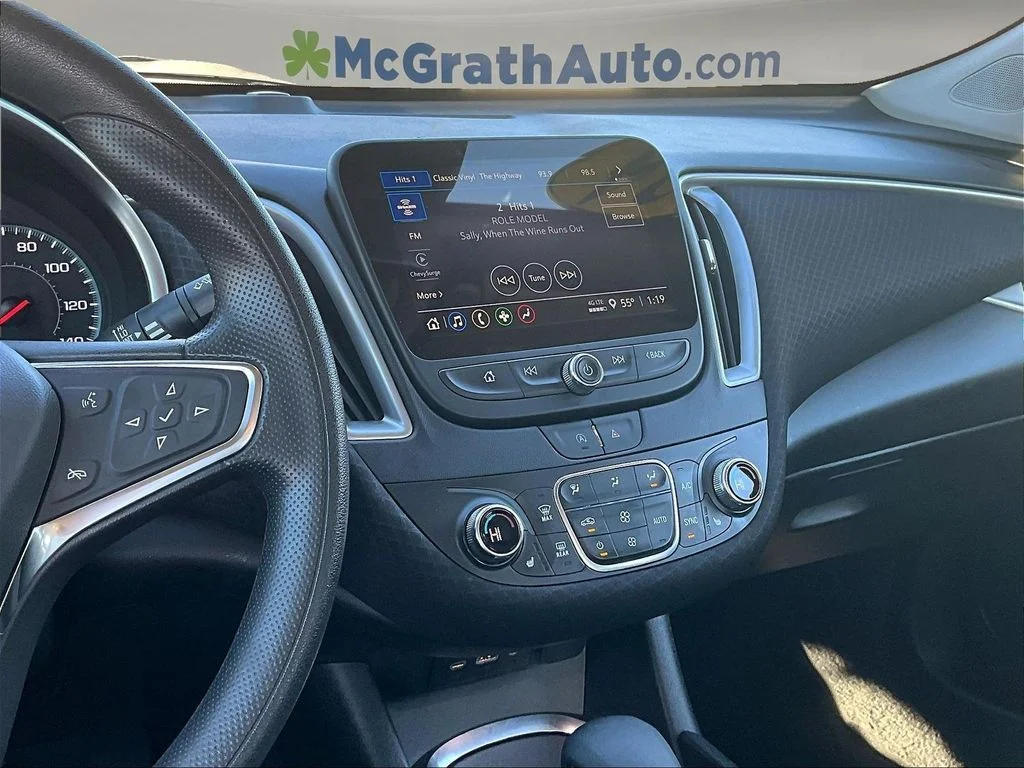 2024 Chevrolet Malibu 1LT - Photo 11