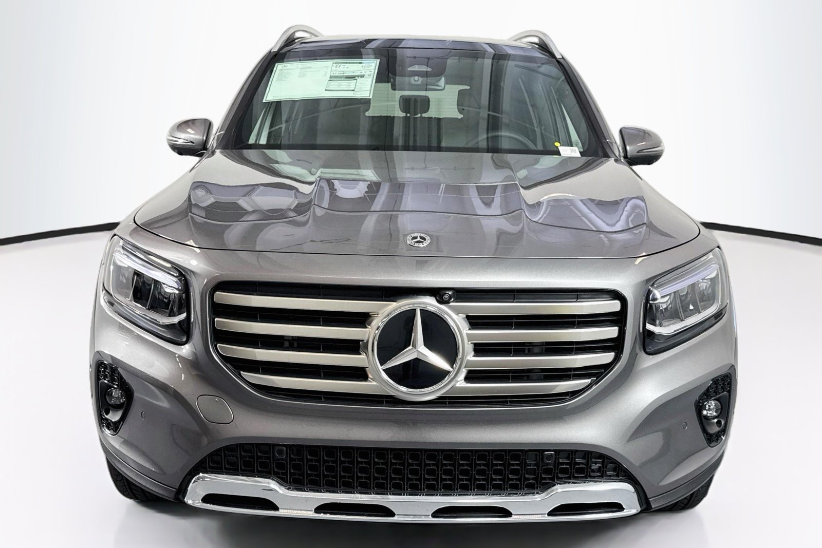 New 2026 Mountain Grey Metallic Mercedes-Benz GLB 250 image 2