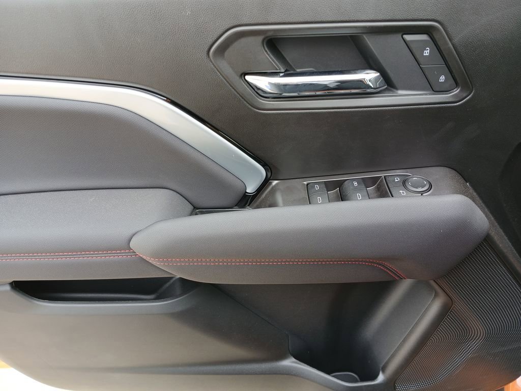 2025 Chevrolet Colorado Z71 - Photo 23