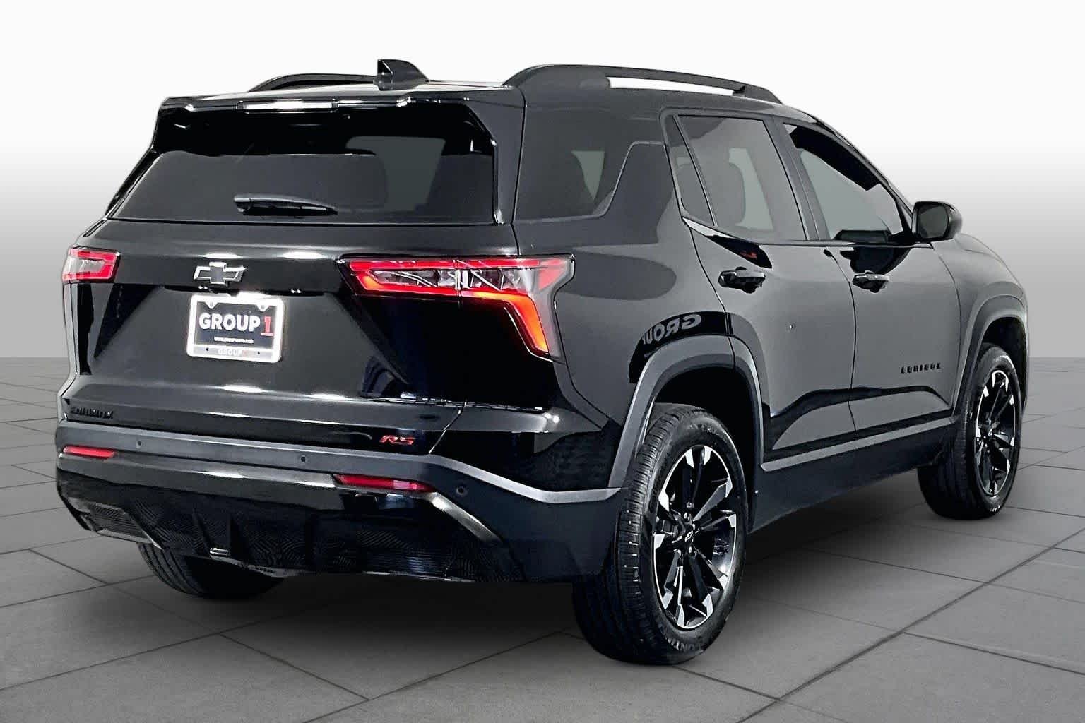 Used 2026 Mosaic Black Metallic Chevrolet FWD RS image 12