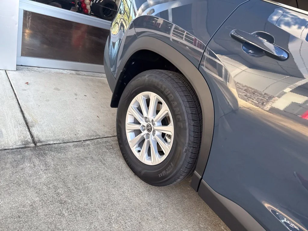 Used 2026 White Toyota XLE image 5