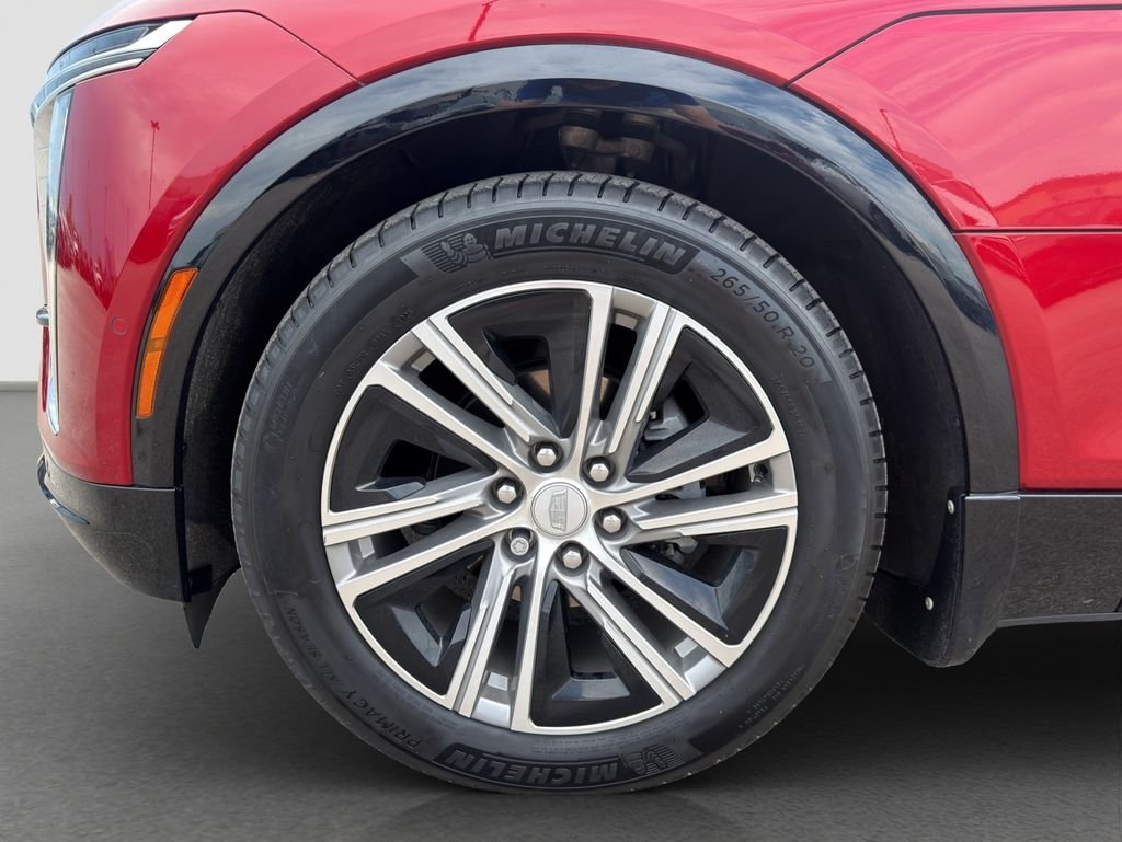 Used 2024 Red Cadillac Luxury image 17