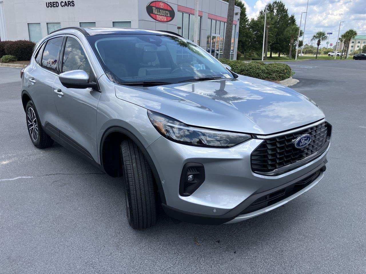 Used 2024 Silver (Iconic Silver) Ford PHEV image 7