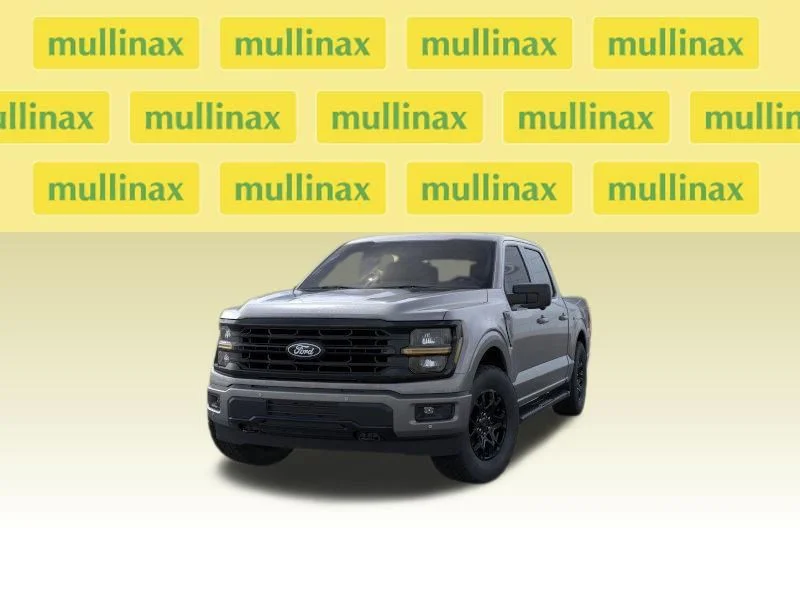 New 2026 Gray Ford XLT image 2