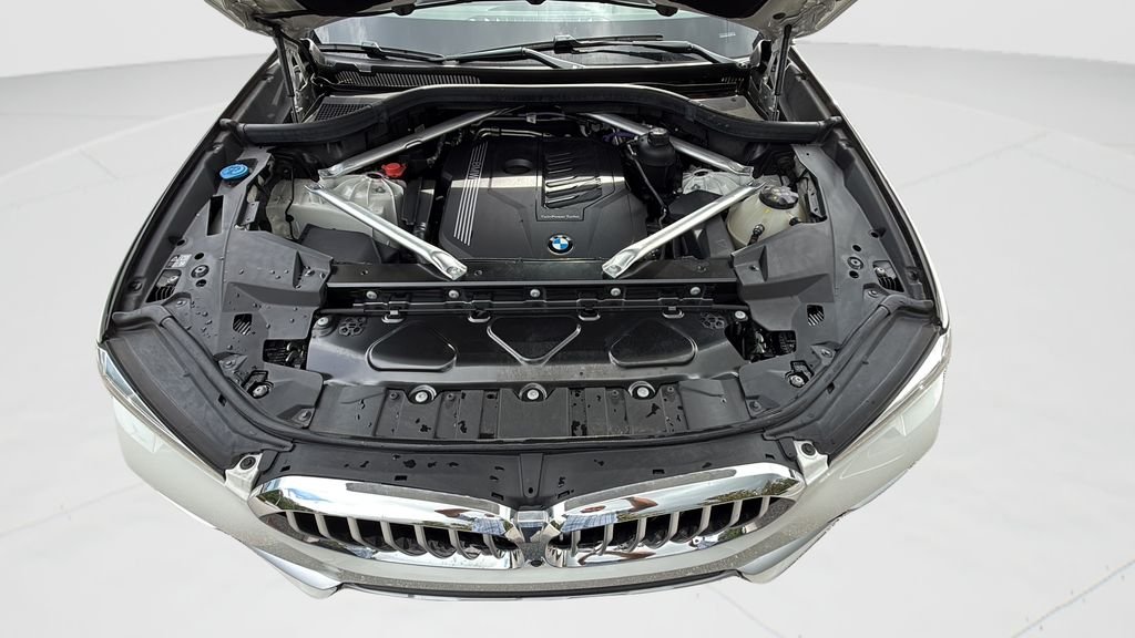 Certified Used 2023 Alpine White BMW sDrive40i image 24