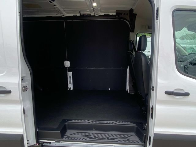 New 2026 White Ford Base image 7