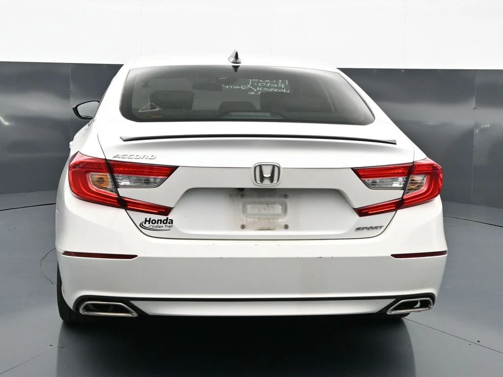 1HGCV1F30NA080800