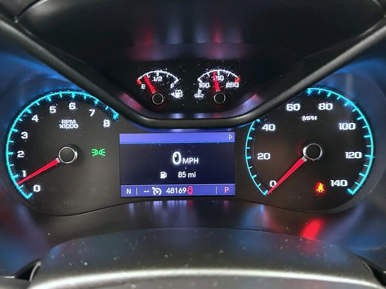 Used 2022 White Chevrolet Z71 image 14