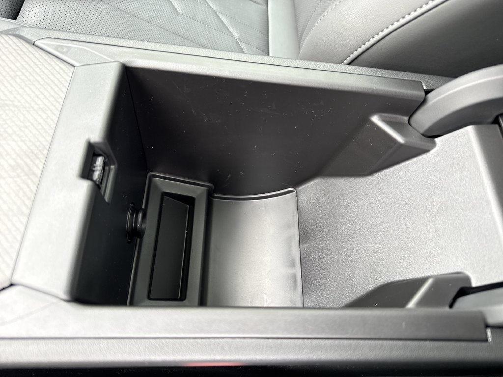 New 2026 Gray Metallic BMW 30 xDrive image 21