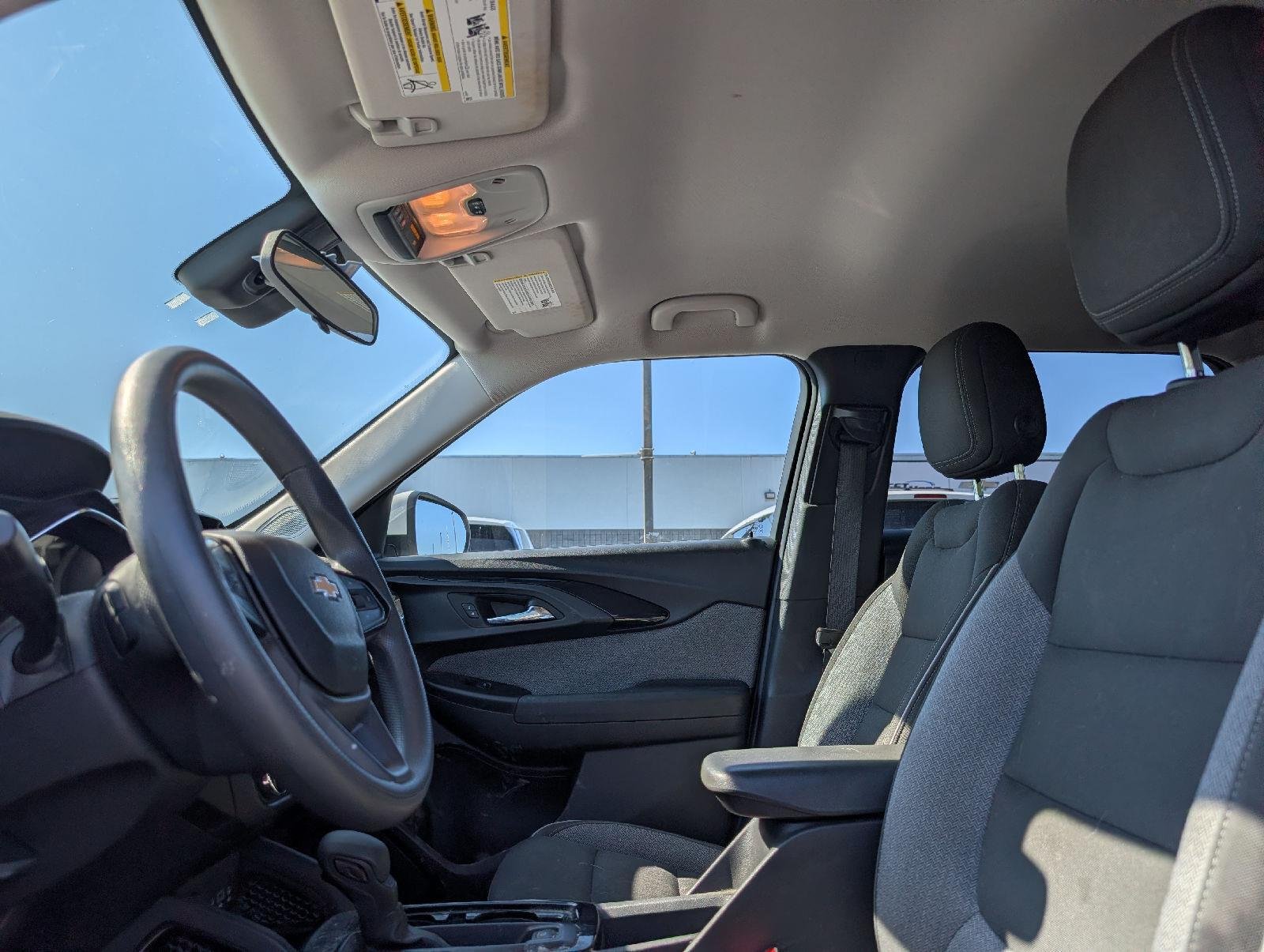 Used 2022 Summit White Chevrolet LT image 14