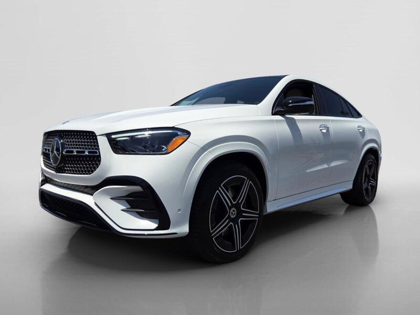 New 2026 Polar White Mercedes-Benz GLE 450 4MATIC® Coupe image 8