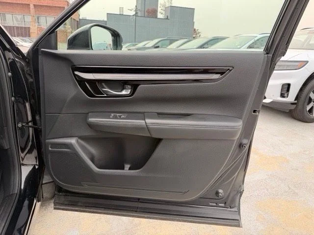 Used 2024  Honda EX-L image 18