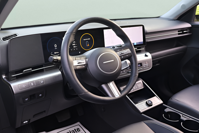 2024 Hyundai Kona Limited - Photo 13