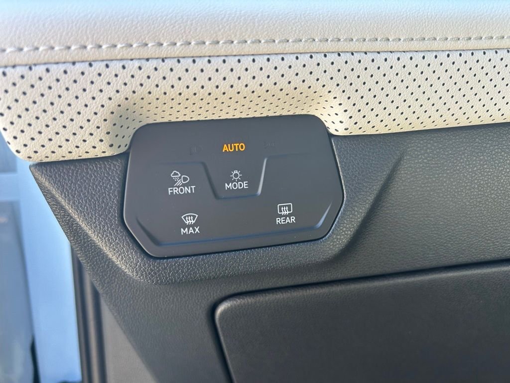 2026 Volkswagen Atlas Cross Sport SEL Premium R-LINE - Photo 59