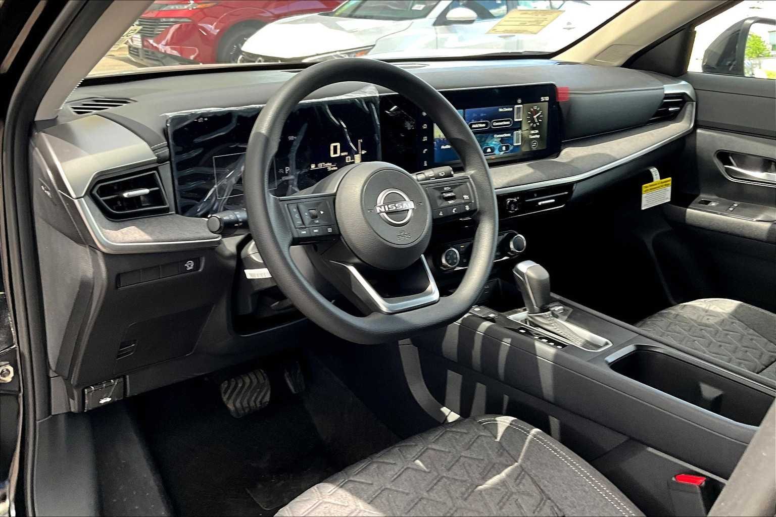 2025 Nissan Kicks SV - Photo 10