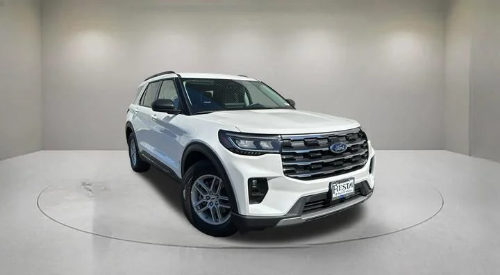 2026 Ford Explorer's photo
