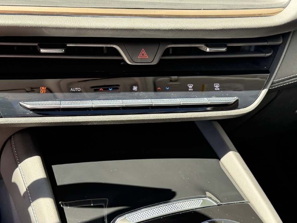 New 2026 Moonstone Gray Metallic Buick Avenir image 28