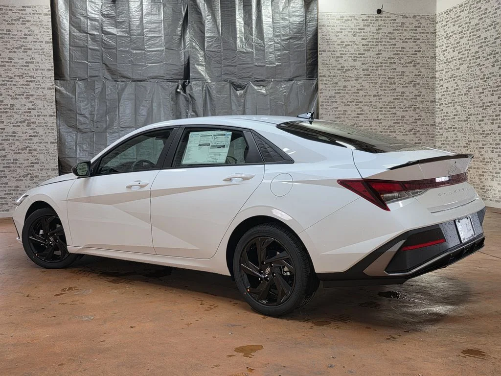 New 2026 Serenity White Hyundai SEL Sport image 4