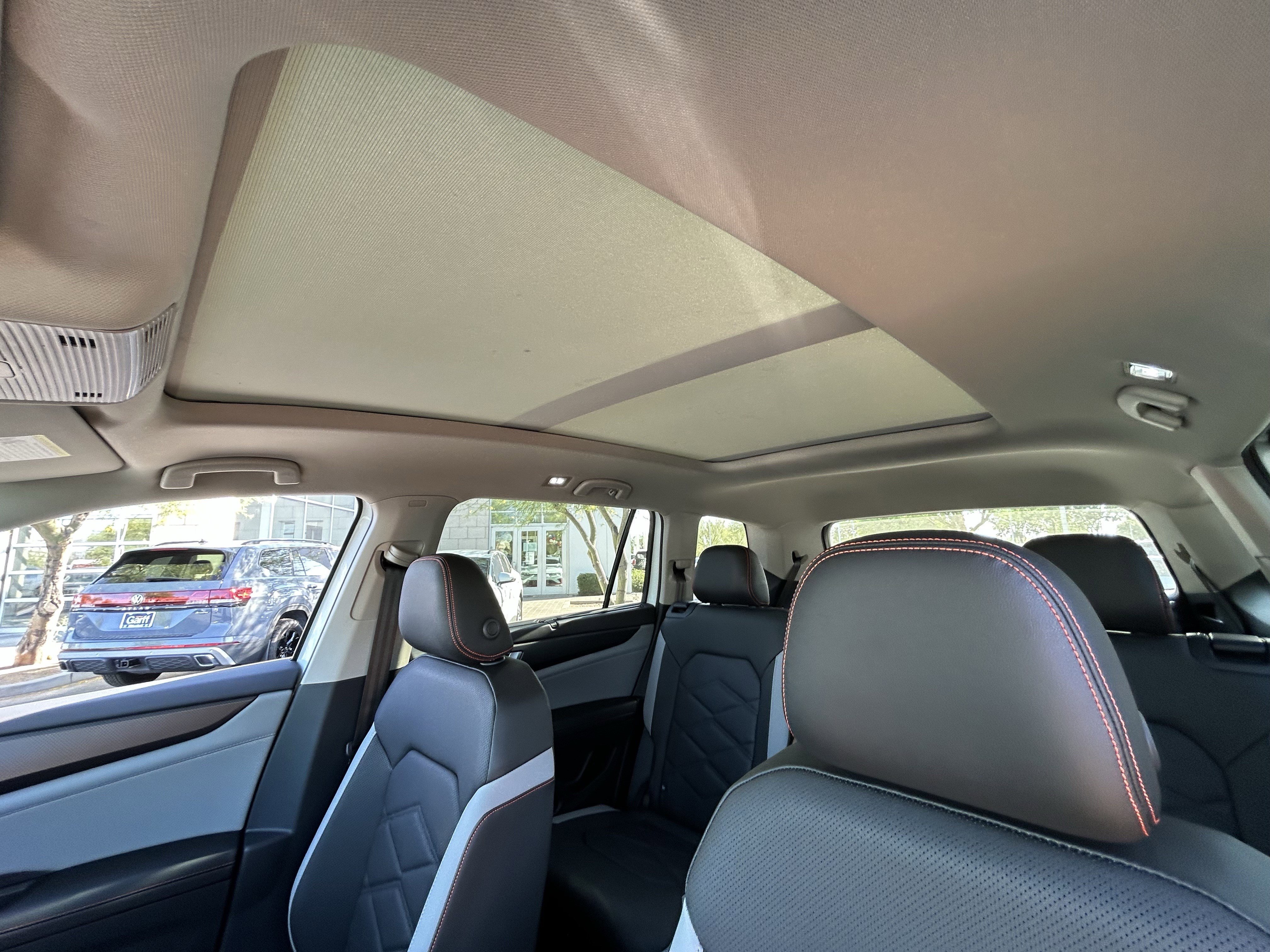 New 2026 Opal White Pearl Volkswagen 2.0T Peak Edition image 18