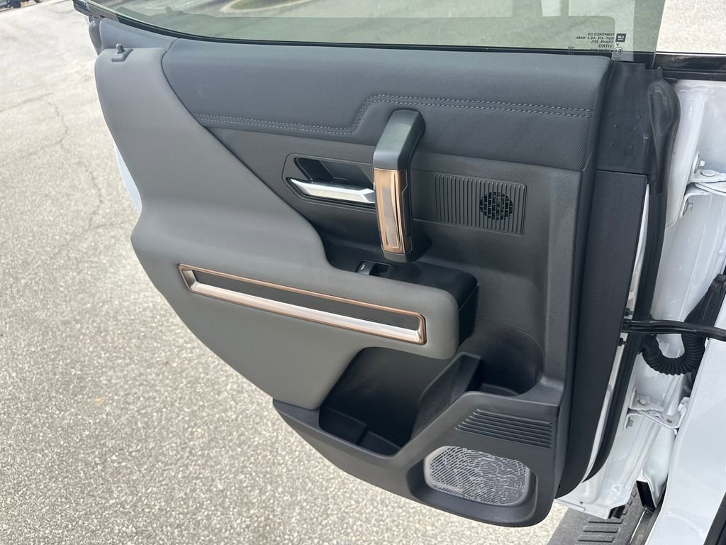 2024 GMC HUMMER EV 2X - Photo 22