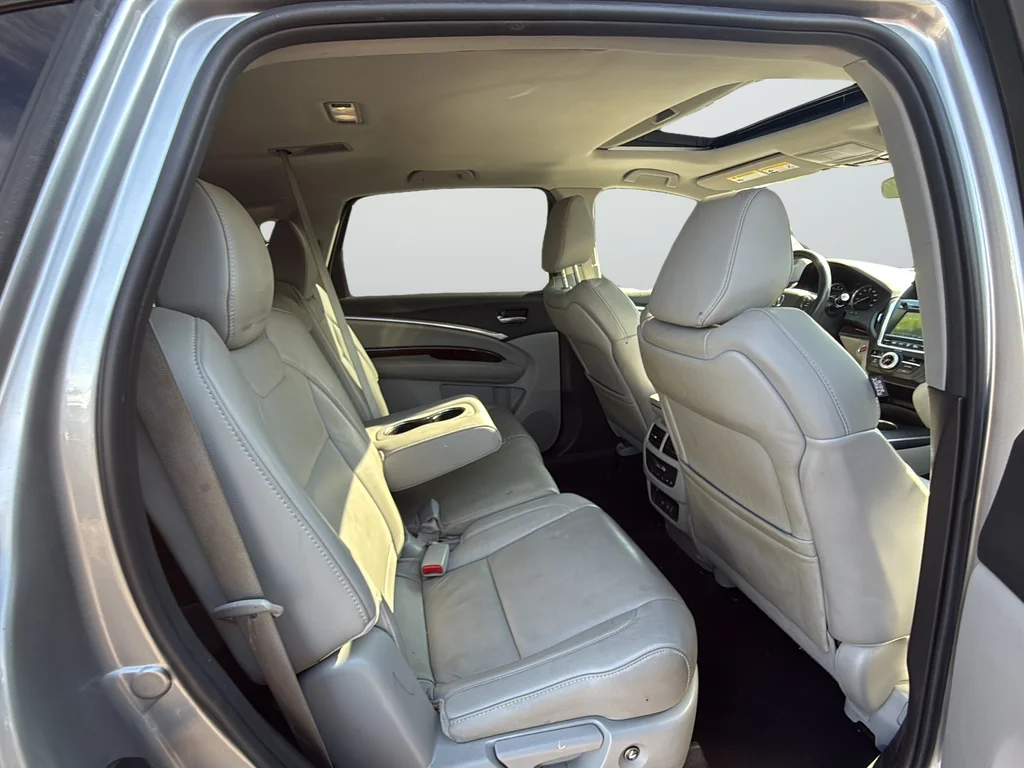 Used 2020 Silver Acura 3.5L image 25