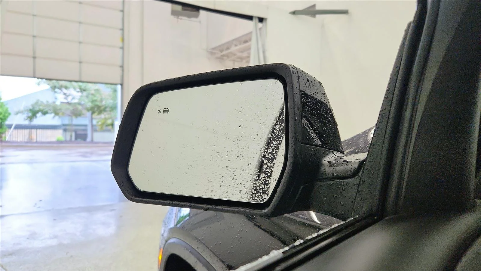 Used 2023 Mosaic Black Metallic Chevrolet LT Cloth image 28