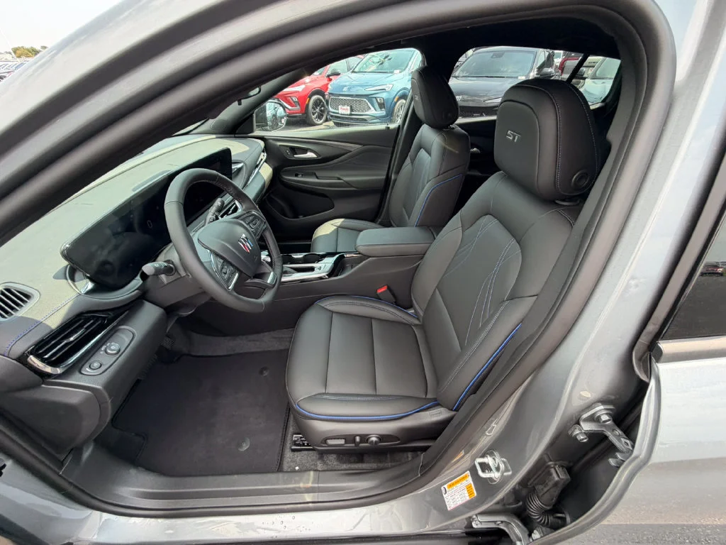 2026 Buick Envista Sport Touring - Photo 29