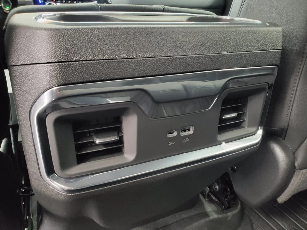 2026 GMC Sierra 1500 SLT - Photo 29
