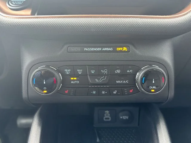 Used 2024 Black Ford Outer Banks image 20