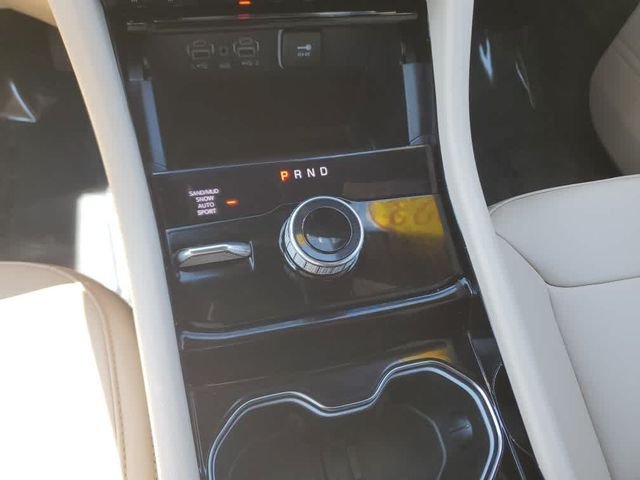 Used 2023 White Jeep Limited image 19