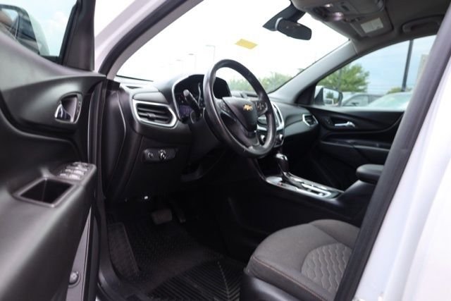 Used 2019 Summit White Chevrolet LT image 15