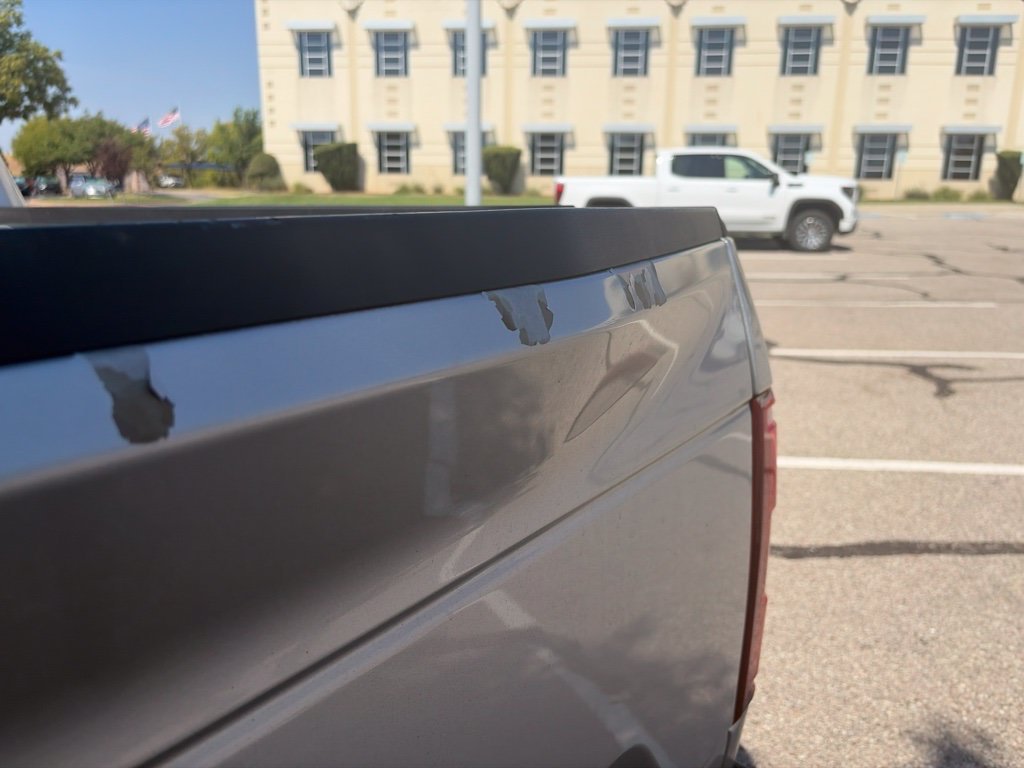 Used 2018 Silver Ford XL image 16