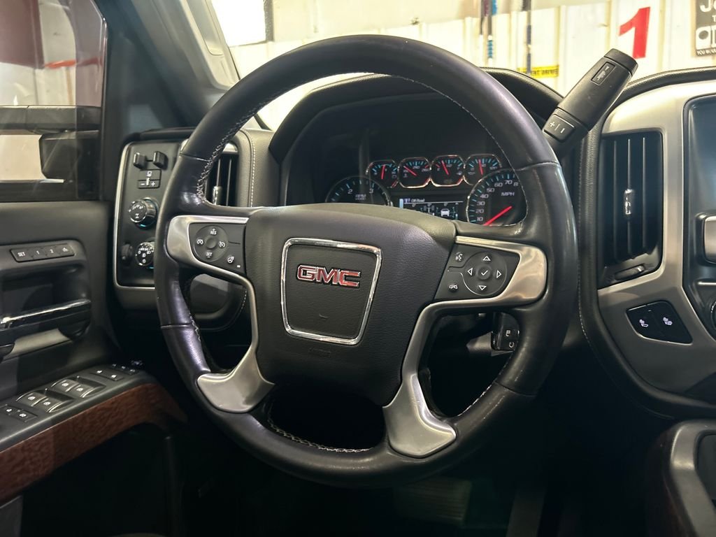 Used 2019 Red GMC SLT image 20