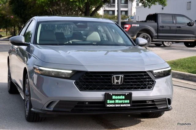 New 2026 Urban Gray Honda EX-L image 2
