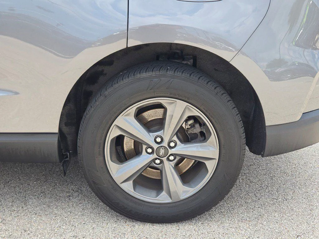 Certified Used 2024 Gray Ford SEL image 14
