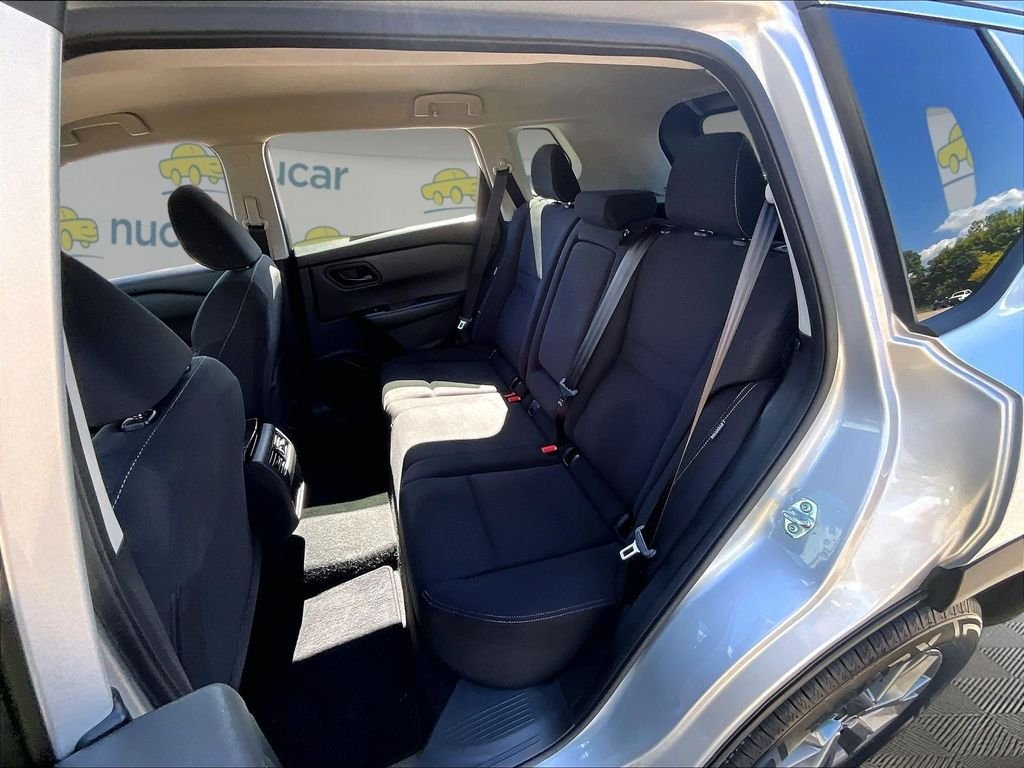 Certified Used 2024 Silver Nissan S image 15