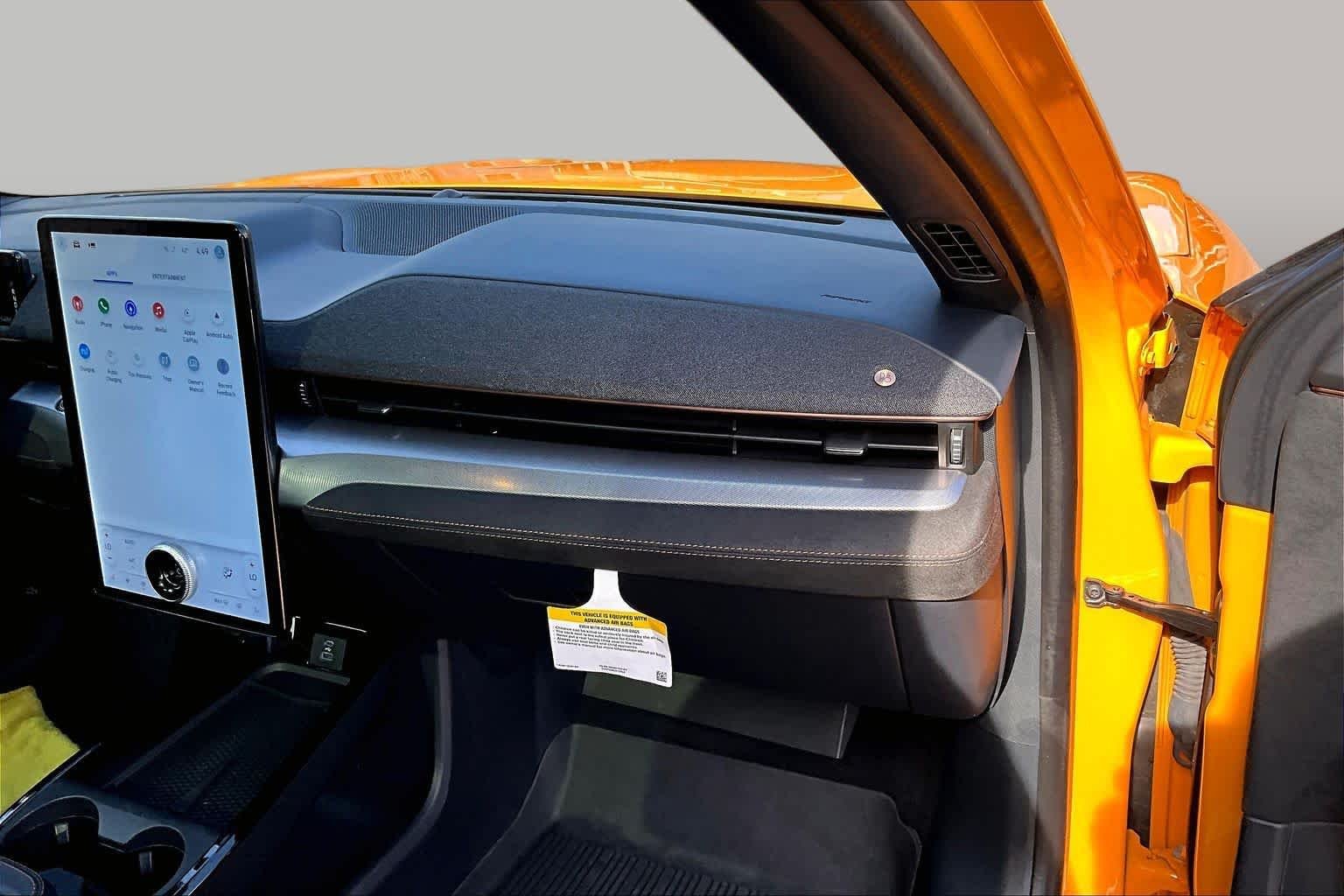 Used 2023 Cyber Orange Metallic Tricoat Ford GT image 22