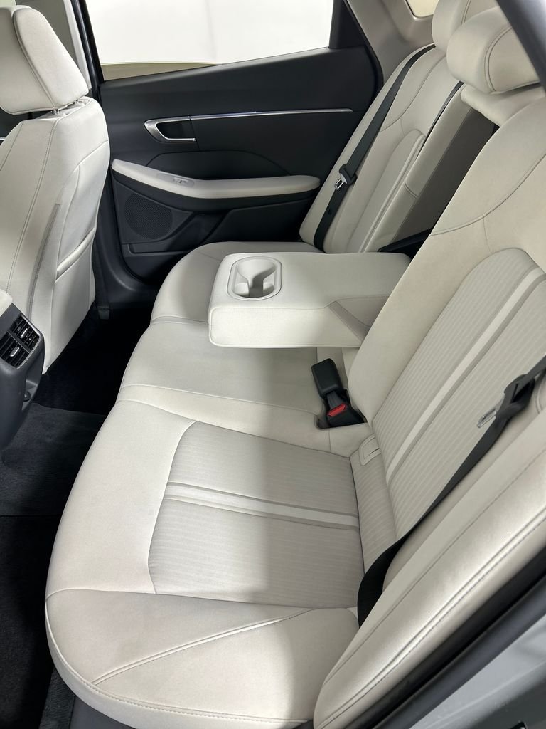 2022 Hyundai Sonata SEL - Photo 17