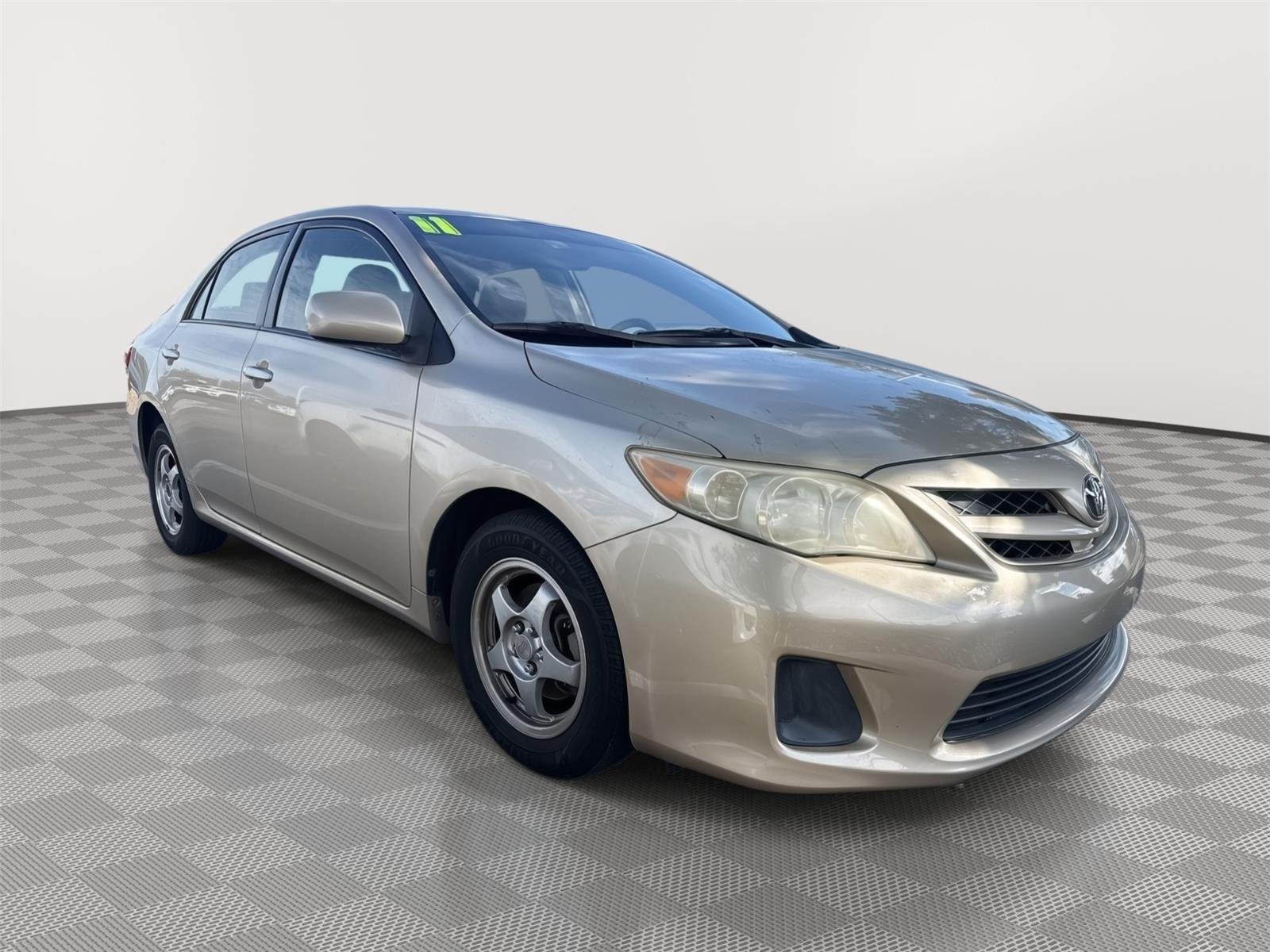 Used 2011 Sandy Beach Metallic Toyota LE image 7
